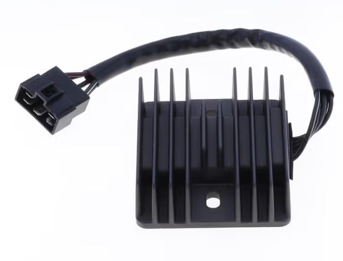 ATHENA regulátor napětí TRIUMPH AMERICA 865 07-17, BONNEVILLE 865 07-16, BONNEVILLE T100 05-15, SCRAMBLER / SPEEDMASTER 865 06-17, THRUXTON 900 04-15 (T1300889; T1300819)
