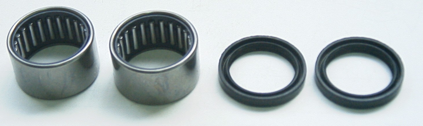 Swingarm repair kit TOURMAX SAO-402