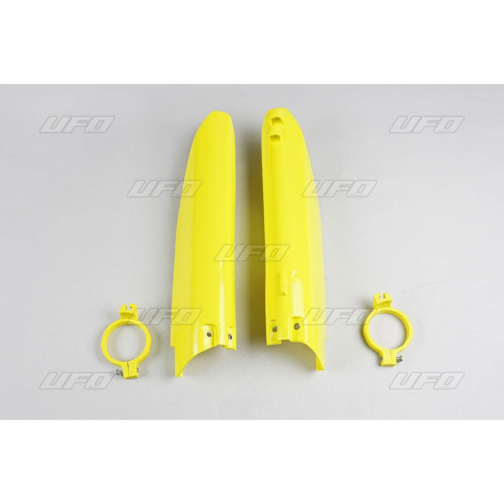 Front shock absorber covers UFO SU03905102