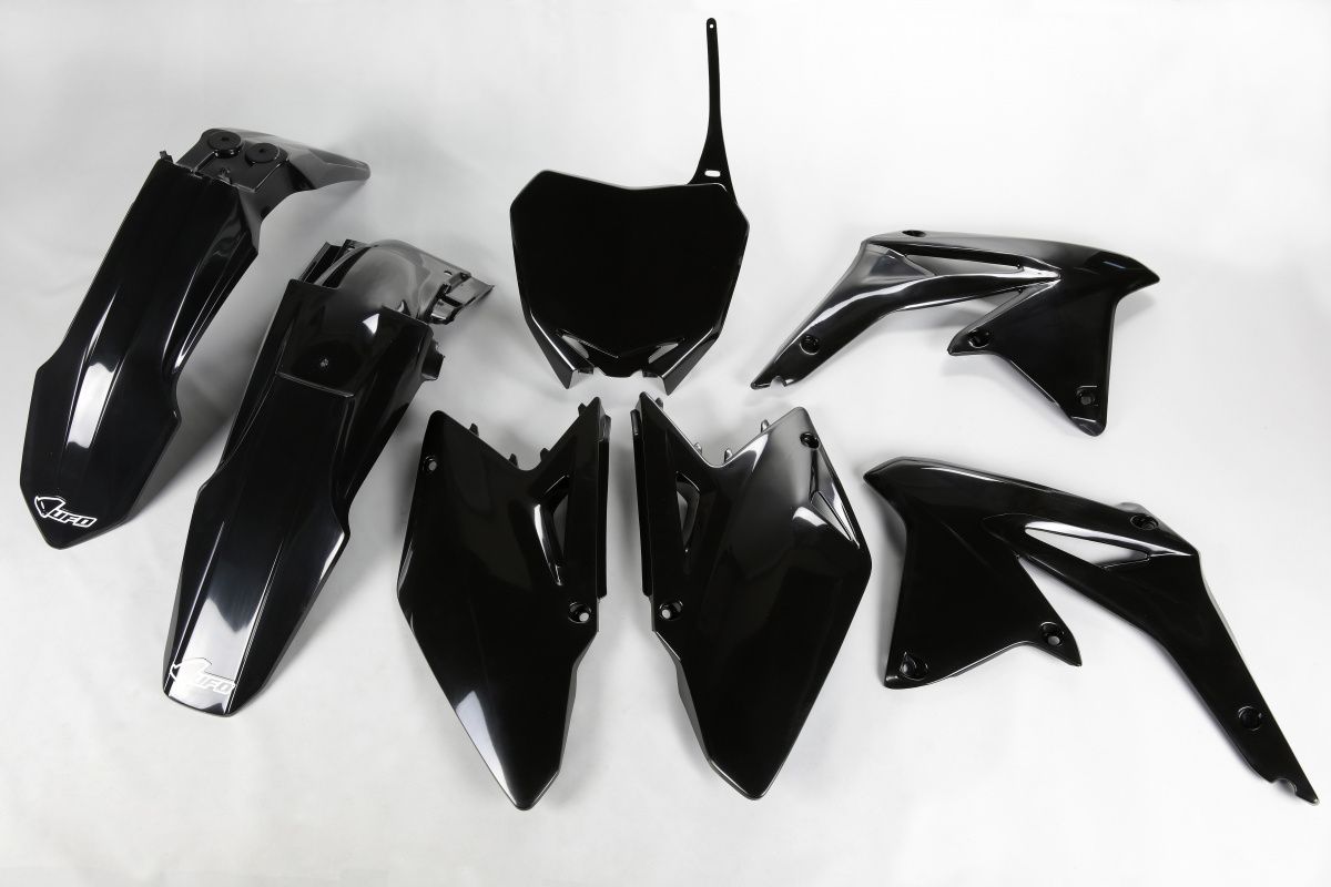 UFO kompletní sada plastů SUZUKI RMZ 450 08-17, barva černá - nahrazuje SUKIT410001