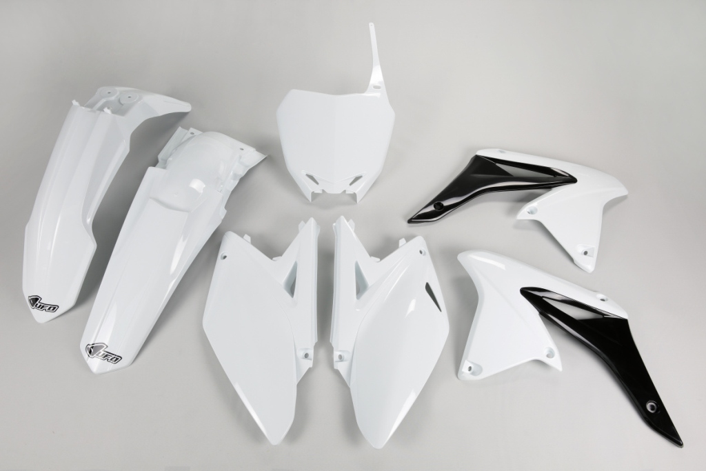 UFO complete plastic kit SUZUKI RMZ 250 10-18 white (SU411E041)