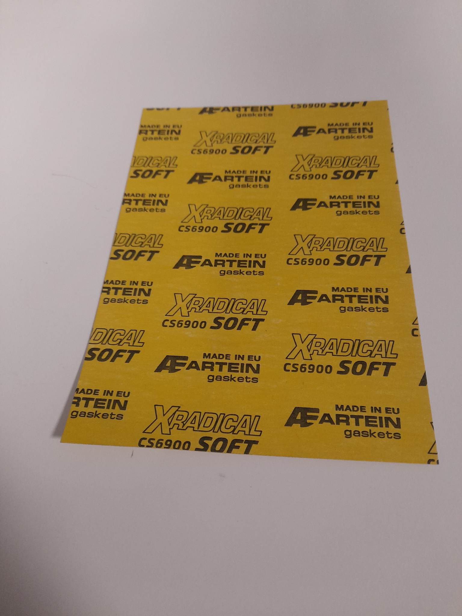 Levně ARTEIN GASKETS těsnící deska do INANIA těsnění list 300X450X0,60mm (OIL RESISTANT) (HIGHT PRESSURE) (EXTRA SOFT) (ARTEIN GASKETS těsnící deska do)
