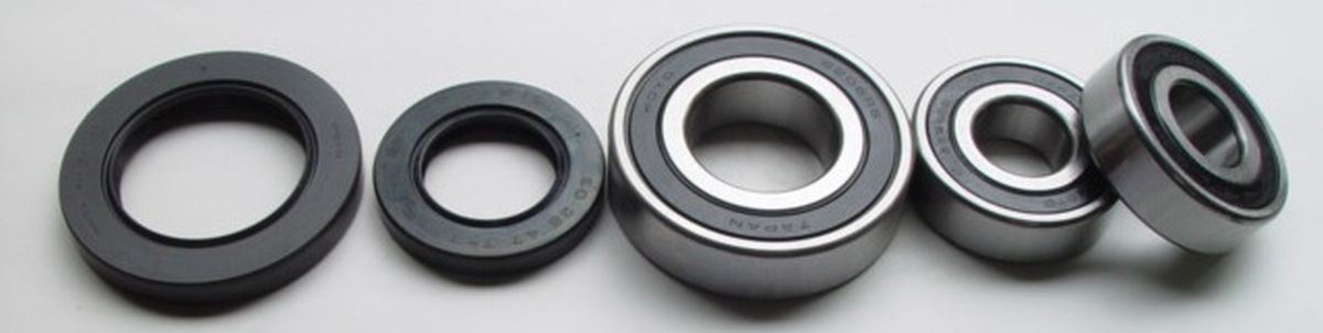TOURMAX ložiska zadního kola s těsnícími prvky YAMAHA FZR 600R 94-95, FZ 400 97, FZS 600 98-03, YZF 600R 95-06 vyrobeno v Japonsku