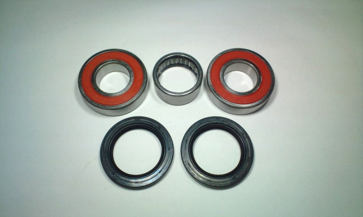 Rear wheel bearingstěsnícími elements TOURMAX WBK-383