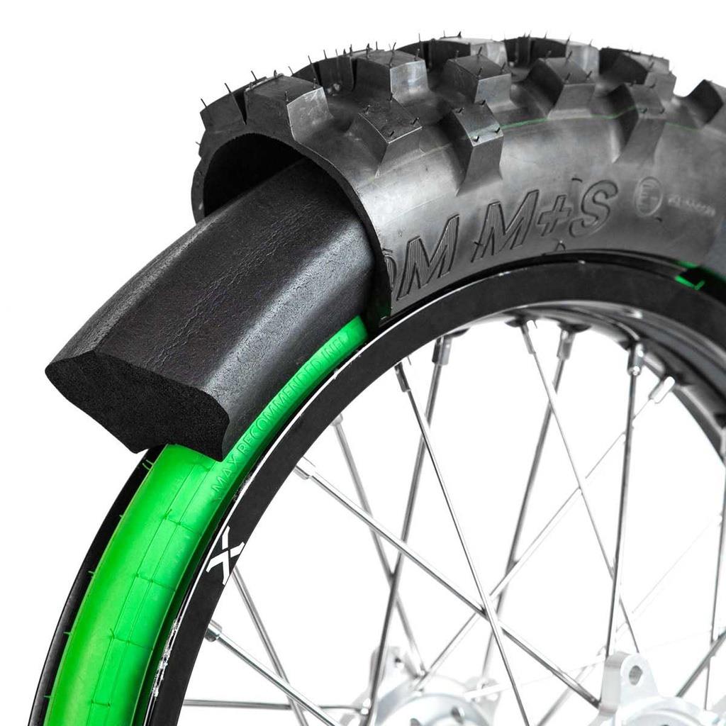 X-GRIP BLOW MOUSSE V2 poloviční pěna / ochranná vložka pro systém tubliss / TUBELESS / TUBLESS 18 CALI (X-GRIP BLOW MOUSSE V2 poloviční pěna /)