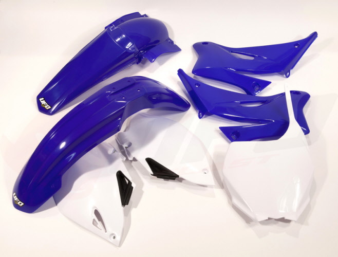 UFO kompletní sada plastů YAMAHA YZF 250 '06-'09, YZF 450 '06-'09 barva OEM (bílá/modrá) (YA305E999)