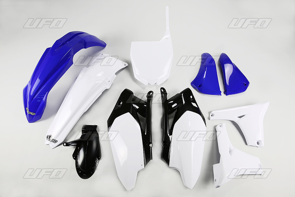 Complete set of plastics UFO YAKIT317999