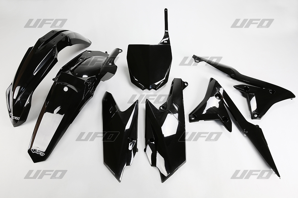 Complete set of plastics UFO YAKIT318001