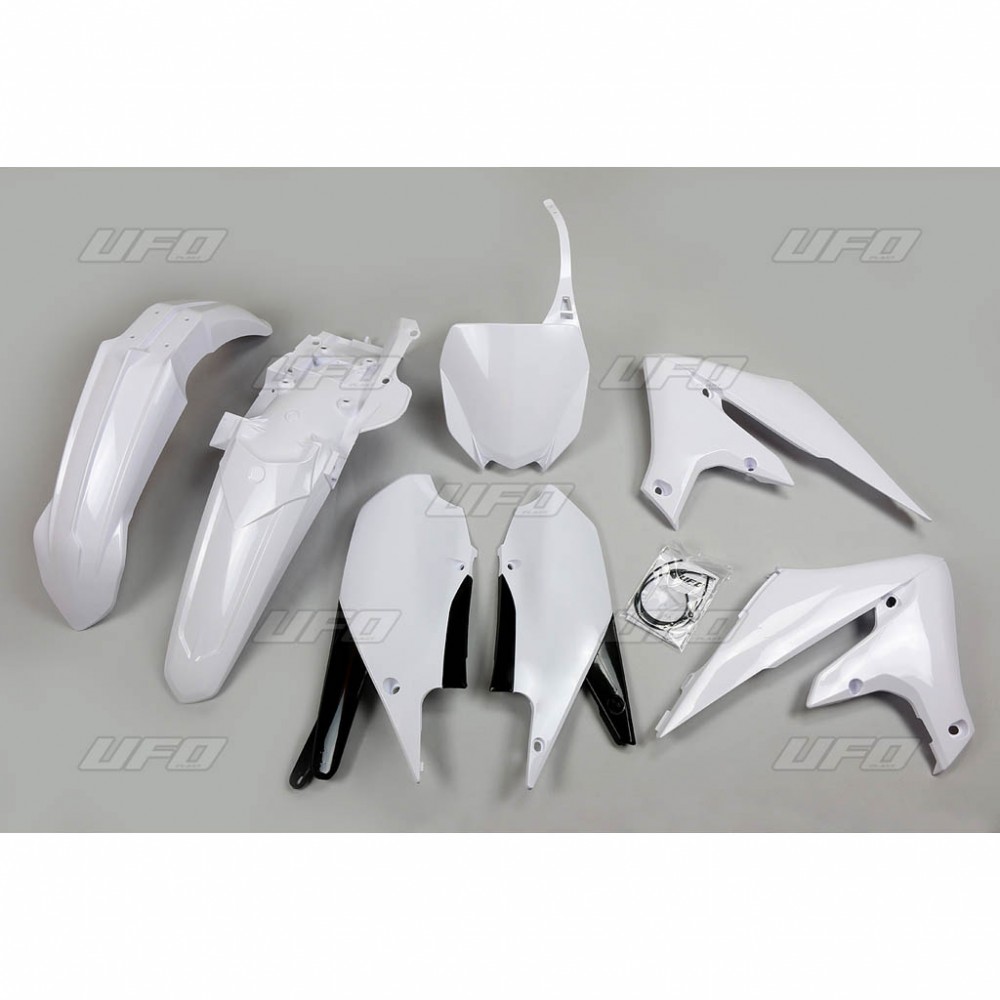 Complete set of plastics UFO YAKIT321046