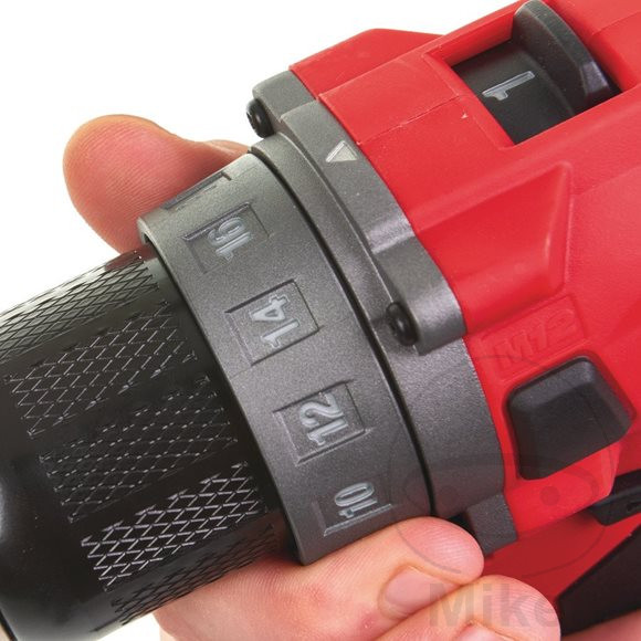 Milwaukee akumulátor vrtací šroubovák 12V M12 FDD2-402X