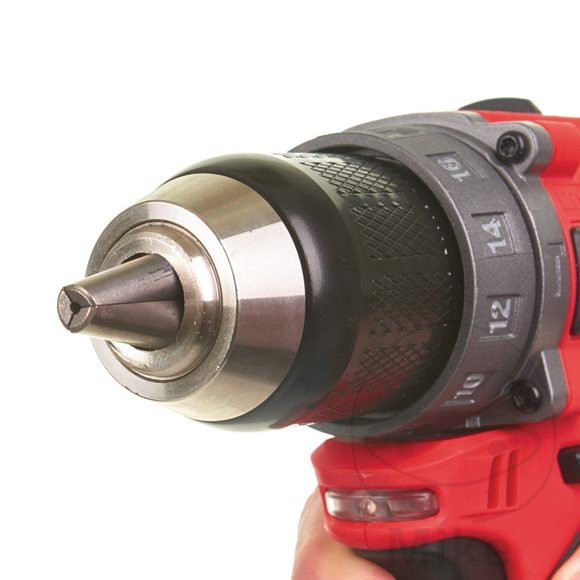 Milwaukee akumulátor vrtací šroubovák 12V M12 FDD2-402X