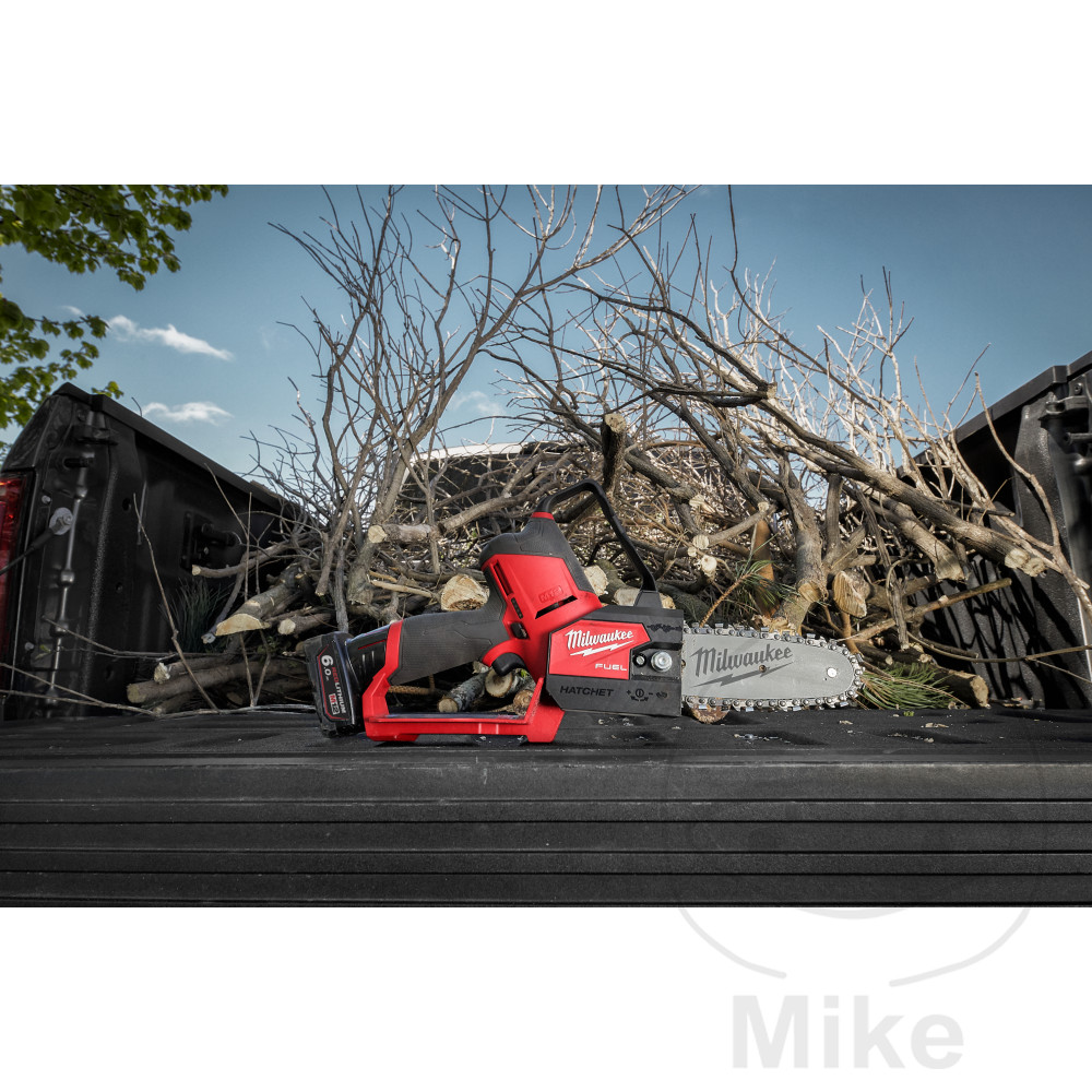 Milwaukee akumulátor pila na větve 12V M12FHS-602X