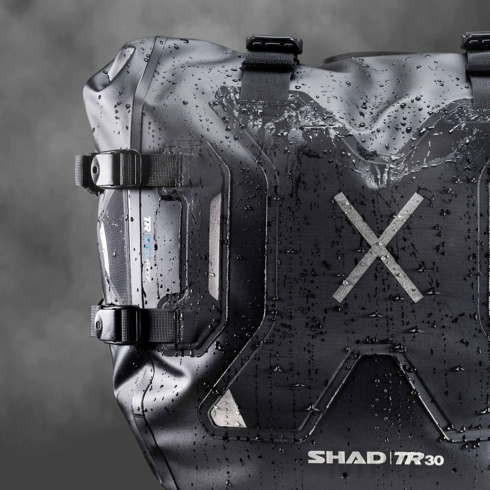 Shad boční brašny černá 2X30L SHAD obsah 2 ks. TR30 BENELLI TRK 502 500 ABS 17-22, TRK 502 500 X ABS 18-22, TRK 702 700 ABS 23-24, TRK 702 700 X ABS 23-24, BMW F 650 800 GS 08-12, F 650 800 GS ABS 08-12, F 700 800 GS ABS 13-17...
