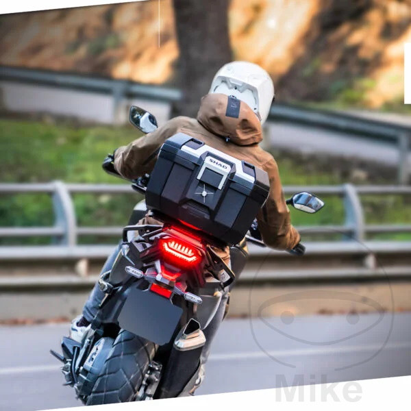 Shad topcase Carbon TR41 Shad Terra + nosná deska APRILIA ARRECIFE 125 04-06, ARRECIFE 200 04-06, ARRECIFE 250 04-06, ATLANTIC 125 IE 12-13, ATLANTIC 125 03-12, ATLANTIC 200 04-05, ATLANTIC 250 04-06...