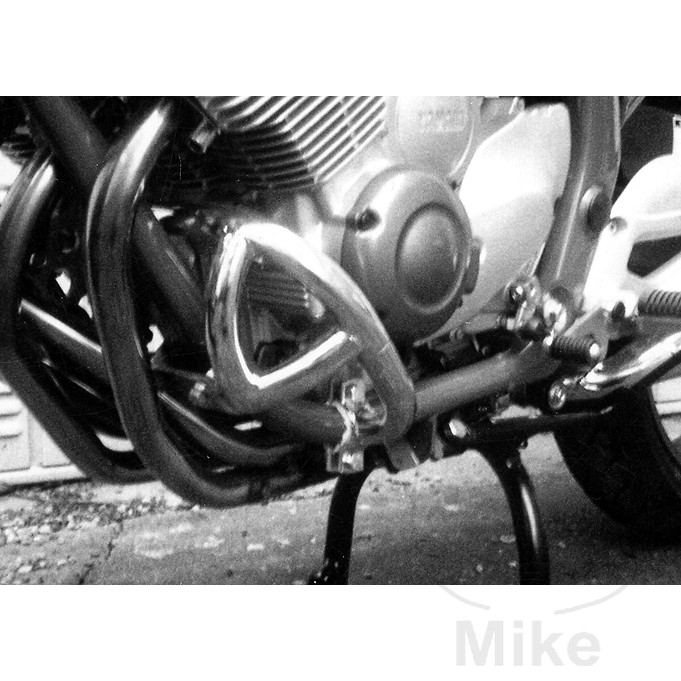 Fehling ochranný rám vpředu chrom Fehling YAMAHA XJ 600 SH DIVERSION 98-03, XJ 600 SN DIVERSION 4BRB 92-93, XJ 600 SH DIVERSION 4BRA 92-97, XJ 600 NH 94-03, XJ 600 NH  4BRA 95-97, XJ 600 SN DIVERSION 94-03, XJ 600 NN 94-03