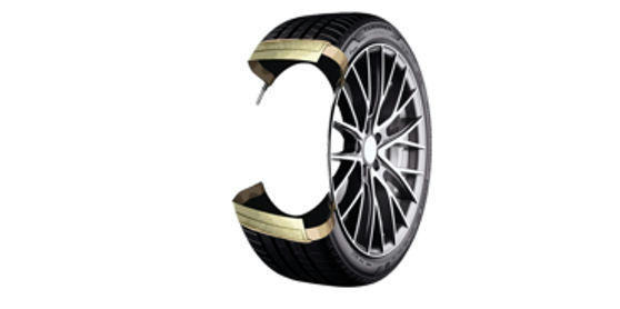 Odolný polyester a ocel pod gumou posilují ovladatelnost a snižují valivý odpor, což vašemu vozidlu šetří pohonné hmoty..jpg