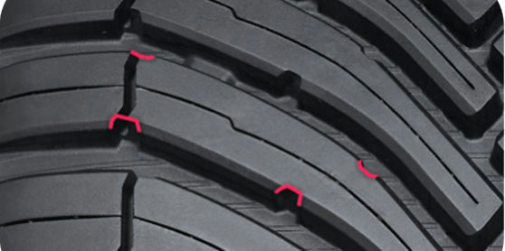 Další záběrové hrany na dně drážek podporují záběr na sněhu..jpg