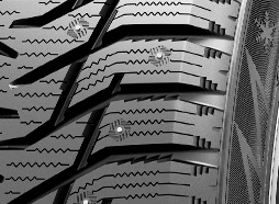 Vzorek zimního běhounu umožňuje pneumatice zachovat si pružnost a zlepšit tak přilnavost v extrémně chladných podmínkách.